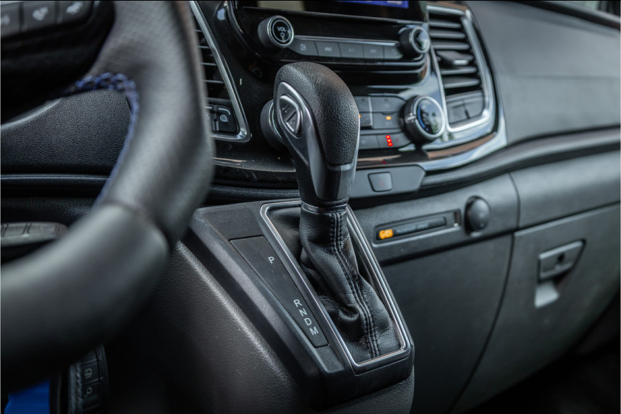 Ford Transit Custom MS-RT 320 2.0 TDCI L2H1 DC | ACC | BLIS | Bi-Xenon | Elek stoel | CarPlay | Navigatie | Camera | Stoelverwarming | L+R Schuifdeur | Lederen bekleding | Spoiler-pakket | Nieuwe APK | Verlengde fabrieksgarantie