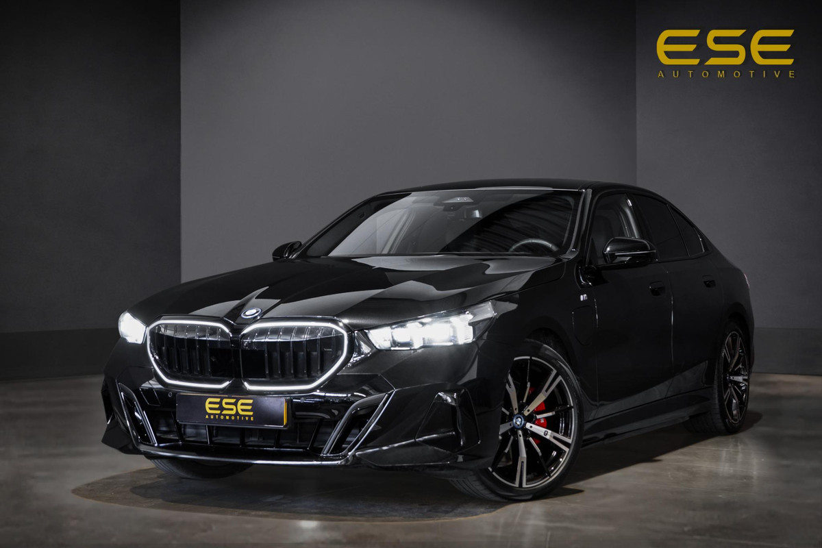 BMW 5 Serie 530e M Sport Edition | Panorama | H&K | Matrix/Led