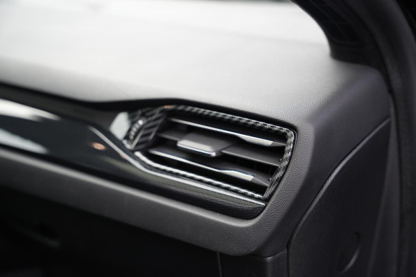 Ford Focus 2.3 EcoBoost ST-X Panoramadak Milltek LED B&O Headup Stuurverw.