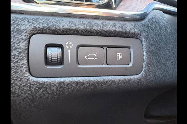 Volvo XC60 2.0 T8 Twin Engine AWD Inscription PANO,360CAMERA,LEER,GARANTIE