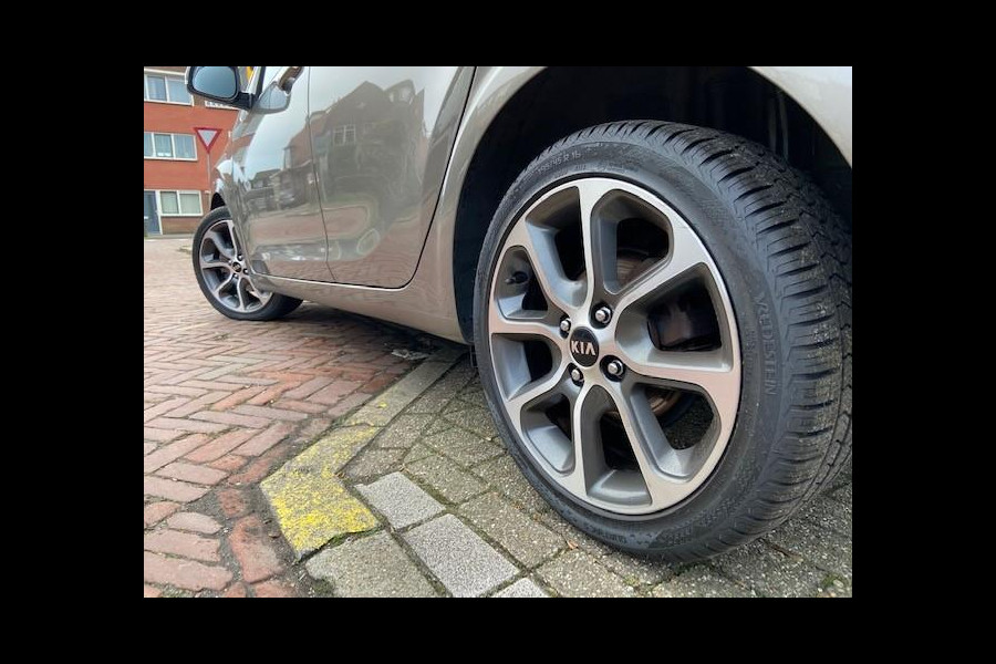 Kia Picanto 1.0 CVVT Design Edition | Leder | Allseason | Navi | Clima |