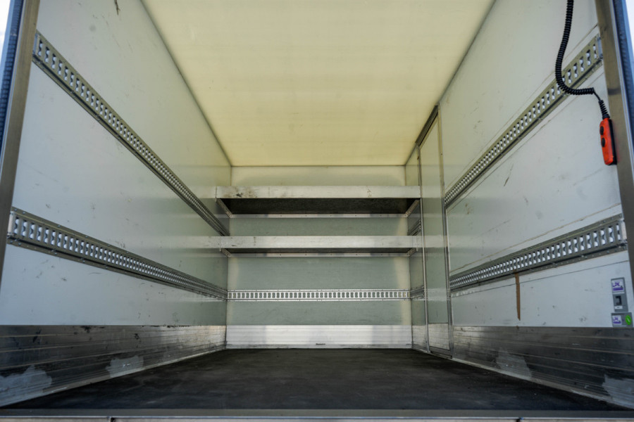 Mercedes-Benz Sprinter 315 CDI | 150 PK | Automaat | Bakwagen met laadklep | Zijdeur | Camera | Cruise | Mbux | Climatronic