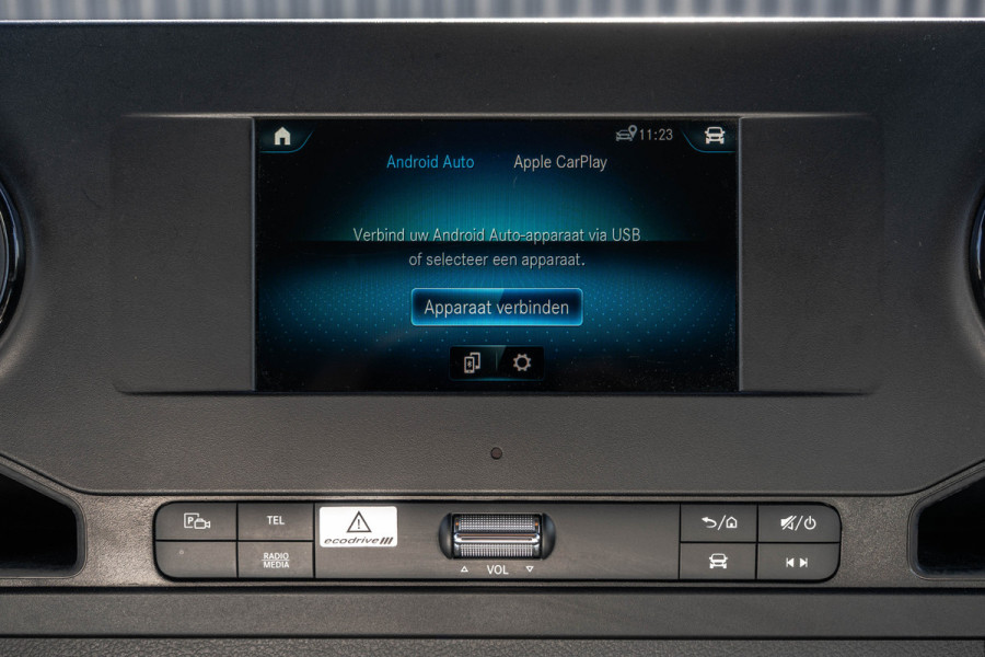 Mercedes-Benz Sprinter 315 CDI | 150 PK | Automaat | Bakwagen met laadklep | Zijdeur | Camera | Cruise | Mbux | Climatronic