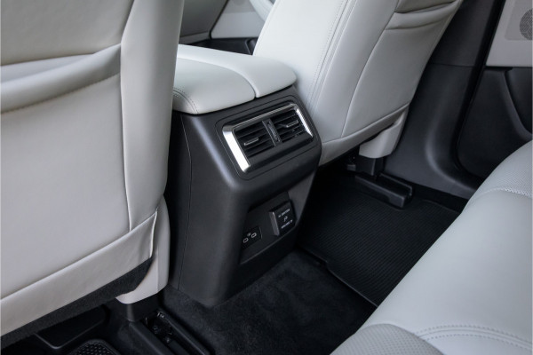 Mazda CX-60 2.5 e-SkyActiv PHEV Takumi Trekhaak - BOSE - Head up