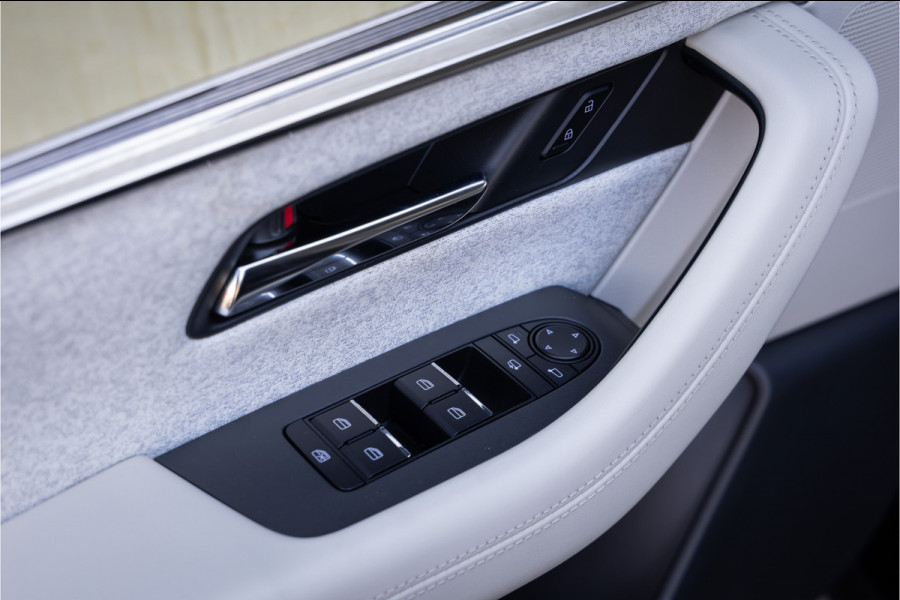 Mazda CX-60 2.5 e-SkyActiv PHEV Takumi Trekhaak - BOSE - Head up