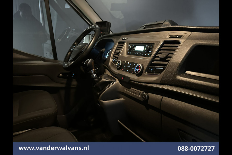 Ford Transit 2.0 TDCI 160pk Bakwagen 225cm Hoog Laadklep Euro6 Airco | Camera | Cruisecontrol Stoelverwarming, Verwarmde Voorruit, Bijrijdersbank, 925kg laadvermogen