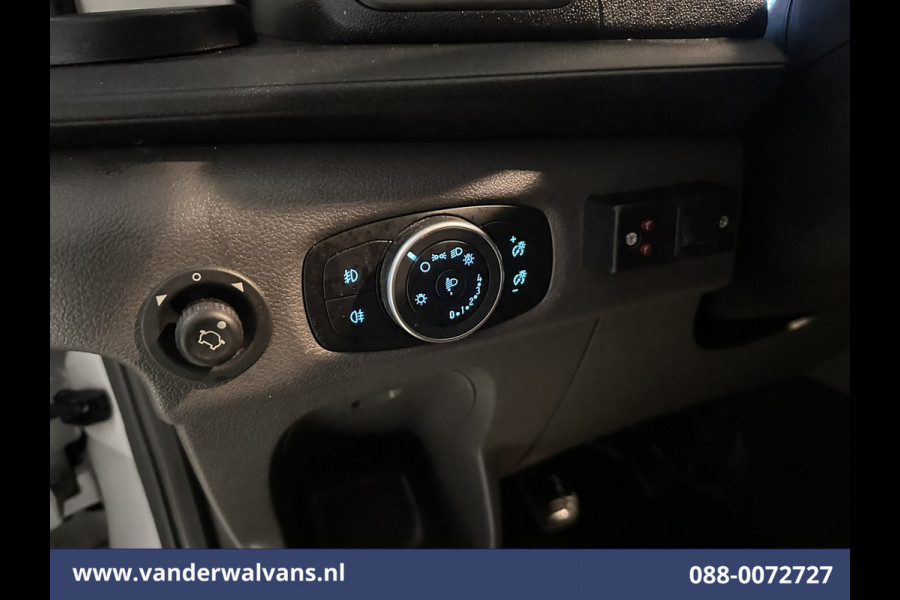 Ford Transit 2.0 TDCI 160pk Bakwagen 225cm Hoog Laadklep Euro6 Airco | Camera | Cruisecontrol Stoelverwarming, Verwarmde Voorruit, Bijrijdersbank, 925kg laadvermogen