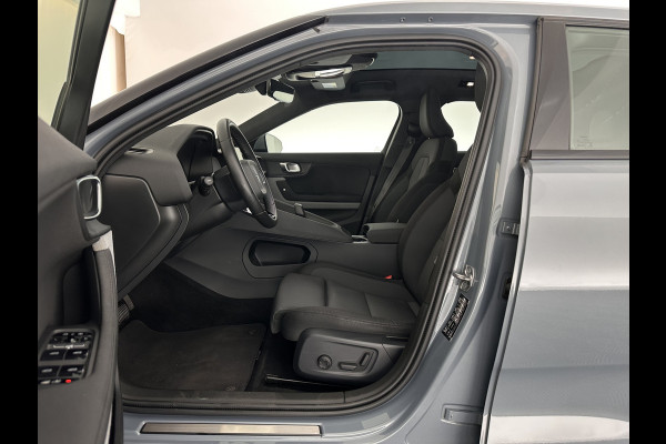 Polestar 2 Long Range Dual Motor Launch Edition 78kWh [ 3-Fase ] {SOH-92%} (INCL-BTW) Aut. *PANO | NAVI-FULLMAP | FULL-LED | ADAPTIVE-CRUISE | BLINDSPOT | TOPVIEW | KEYLESS | LANE-ASSIST | DIGI-COCKPIT | CARPLAY | DAB+ | HEATED-COMFORTSEATS | MEMORY-PACK | 20"ALU*