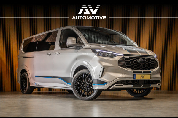 Ford Transit Custom 300 2.0 TDCI L2H1 Sport 170 PK DC | Dubbel Cabine | 360 Camera | Middenconsole | ACC | Blind Spot | Navigatie | Camera | CarPlay Elek. Trekhaak | 5-Zitter | BPM VRIJ | Verlengde fabrieksgarantie tot 11-2029