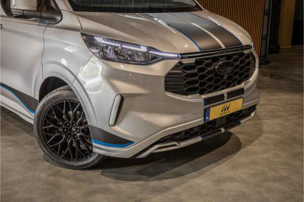 Ford Transit Custom 300 2.0 TDCI L2H1 Sport 170 PK DC | Dubbel Cabine | 360 Camera | Middenconsole | ACC | Blind Spot | Navigatie | Camera | CarPlay Elek. Trekhaak | 5-Zitter | BPM VRIJ | Verlengde fabrieksgarantie tot 11-2029