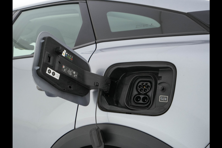 Citroën Ë-C4 Live 50 kWh [ 3-Fase-11kW] {SOH-88%} (INCL-BTW) Aut. *HEATPUMP | DIGI-COCKPIT | COMFORT-SEATS | DAB | ECC | CAPLAY | LANE-ASSIST | PDC | CRUISE*