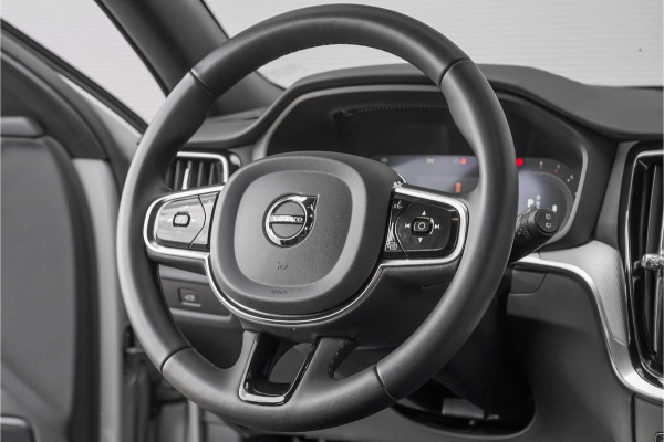 Volvo V60 Cross Country 2.0 B5 AWD Plus Camera Stuur & Stoelverw H/K Memory