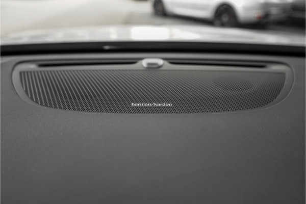 Volvo V60 Cross Country 2.0 B5 AWD Plus Camera Stuur & Stoelverw H/K Memory