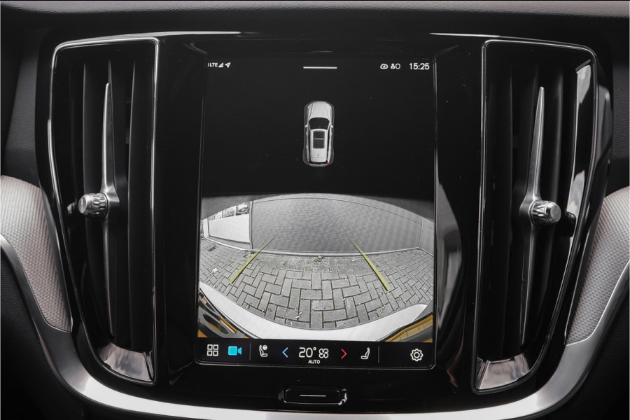 Volvo V60 Cross Country 2.0 B5 AWD Plus Camera Stuur & Stoelverw H/K Memory