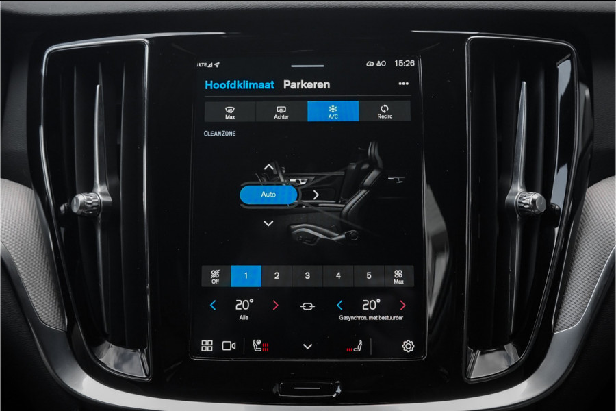 Volvo V60 Cross Country 2.0 B5 AWD Plus Camera Stuur & Stoelverw H/K Memory