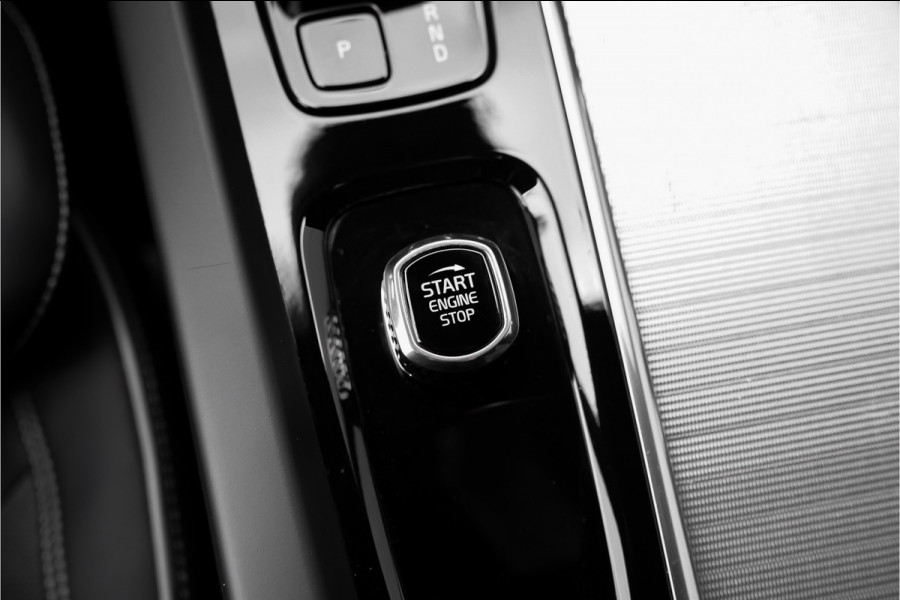 Volvo V60 Cross Country 2.0 B5 AWD Plus Camera Stuur & Stoelverw H/K Memory