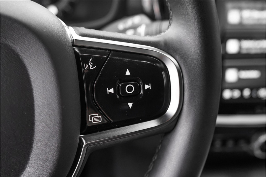 Volvo V60 Cross Country 2.0 B5 AWD Plus Camera Stuur & Stoelverw H/K Memory