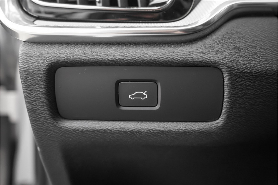 Volvo V60 Cross Country 2.0 B5 AWD Plus Camera Stuur & Stoelverw H/K Memory