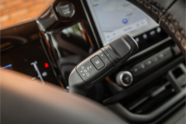 Ford Transit Custom 300 2.0 TDCI L2H1 Sport 170 PK DC | Dubbel Cabine | 360 Camera | Middenconsole | ACC | Blind Spot | Navigatie | Camera | CarPlay Elek. Trekhaak | 5-Zitter | BPM VRIJ | Verlengde fabrieksgarantie tot 11-2029