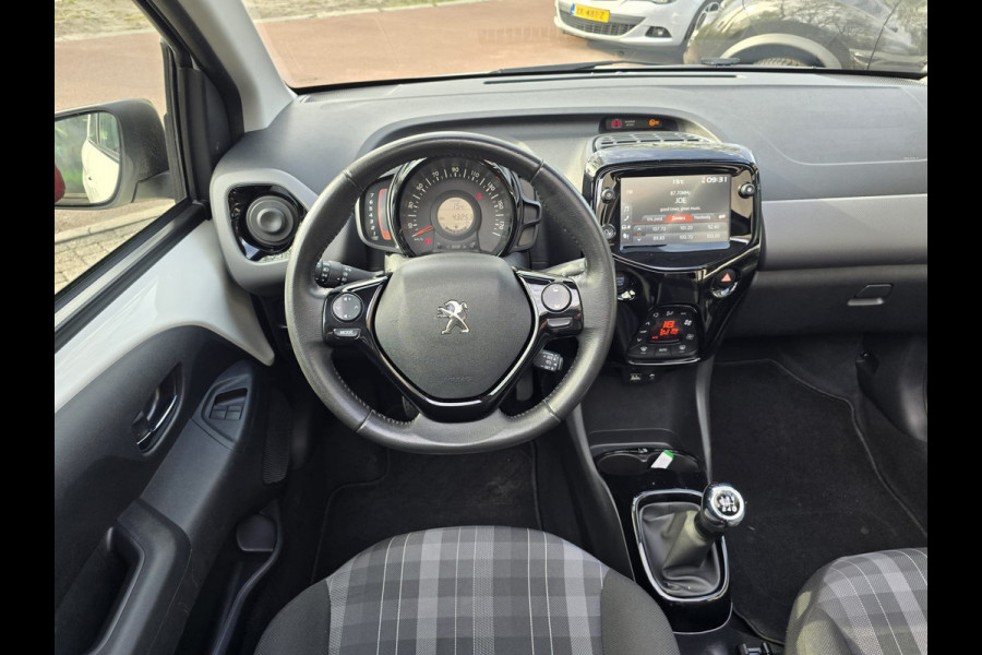 Peugeot 108 1.0 e-VTi Allure TOP! | 2E EIGENAAR | 12MND GARANTIE | CAMERA | LMV | KEYLESS |