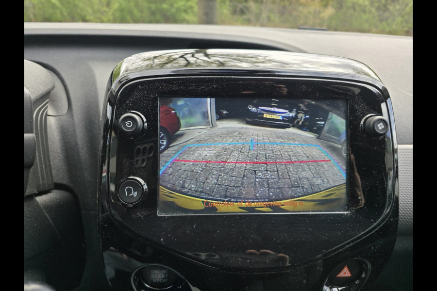 Peugeot 108 1.0 e-VTi Allure TOP! | 2E EIGENAAR | 12MND GARANTIE | CAMERA | LMV | KEYLESS |