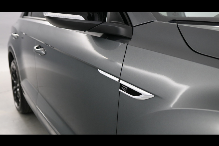 Volkswagen T-Roc 1.5 TSI 150pk R-Line Business DSG / Panoramadak / Keyless / Stoelverwarming / Camera