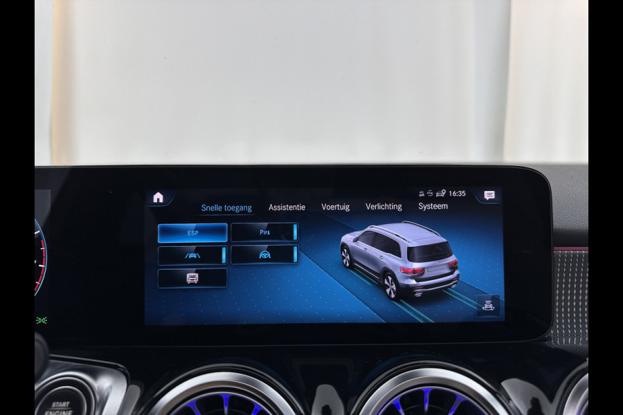 Mercedes-Benz Glb 180 Business Solution (INCL-BTW) *PANO | ADAPTIVE-CRUISE | LEATHER | FULL-LED | BLINDSPOT | MEMORY-PACK | AMBIENTLIGHT | HEATED-SPORTSEATS | WIDESCREEN-DIGICOCKPIT | DAB+ | NAVI-FULLMAP | CAMERA | PRIVACYGLASS |