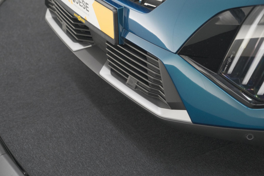 Peugeot e-2008 EV Allure Avantage 54 kWh | 11 KW Laadfunctie | Parkeersensoren | Apple Carplay