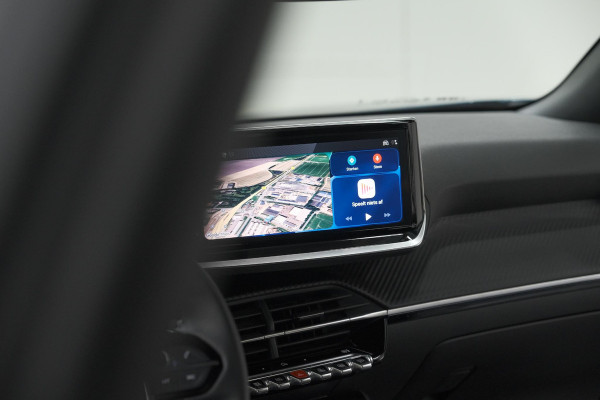 Peugeot e-2008 EV Allure Avantage 54 kWh | 11 KW Laadfunctie | Parkeersensoren | Apple Carplay