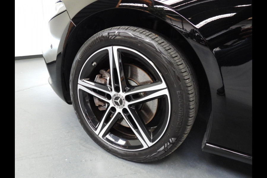 Mercedes-Benz A-Klasse A250e Advantage NAVI/SCHUIFDAK/NIGHT/LED/18"LMV!