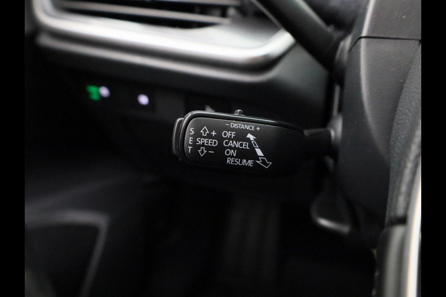 Škoda Elroq 60 Business Edition - Tour 204pk Black Pakket | Trekhaak | 20 inch RS | Stoelverwarming | Adaptive Cruise Control | Blind Spot