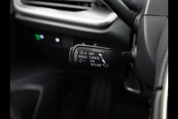 Škoda Elroq 60 Business Edition - Tour 204pk Black Pakket | Trekhaak | 20 inch RS | Stoelverwarming | Adaptive Cruise Control | Blind Spot