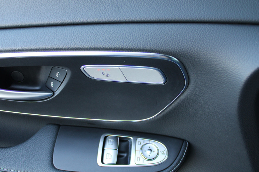 Mercedes-Benz V-Klasse 300d / XXL / DC / Edition / 2x Elec Schuifdeur / 360 Camera / Vol Opties / NIEUWSTAAT
