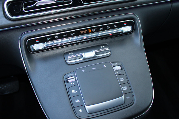 Mercedes-Benz V-Klasse 300d / XXL / DC / Edition / 2x Elec Schuifdeur / 360 Camera / Vol Opties / NIEUWSTAAT
