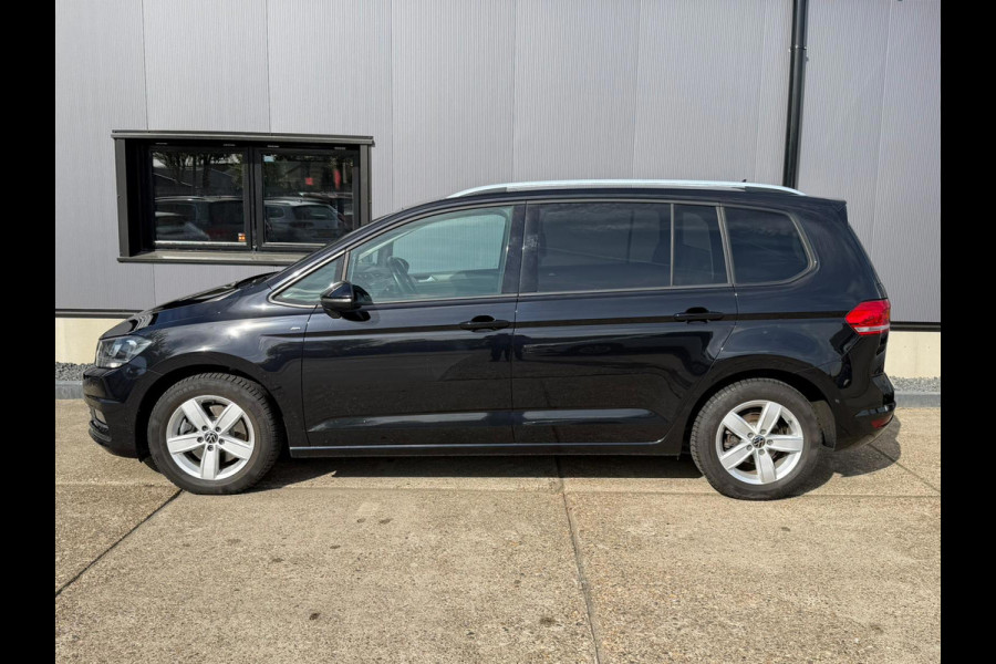 Volkswagen Touran 1.5 TSI Comfortline Business 7p NAVI - ACC - STOELVERW.