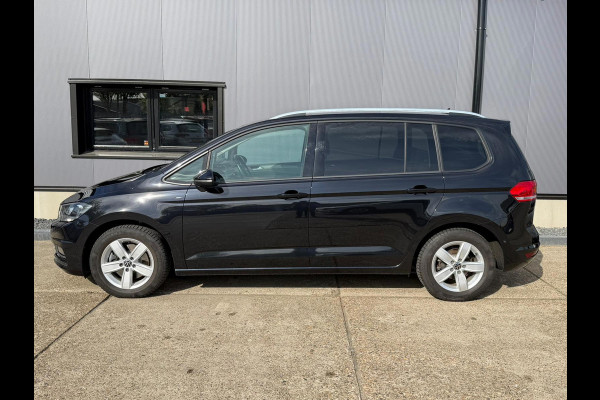 Volkswagen Touran 1.5 TSI Comfortline Business 7p NAVI - ACC - STOELVERW.
