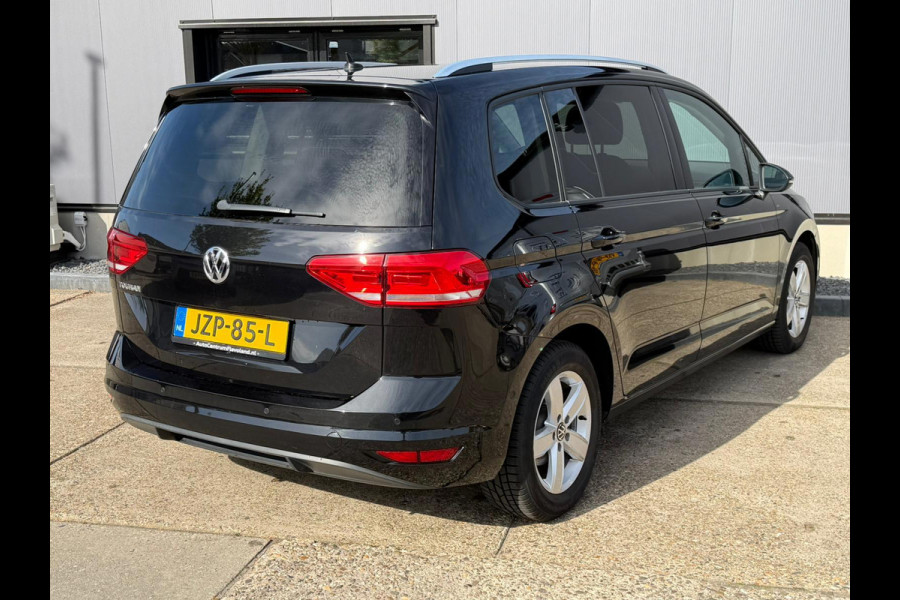 Volkswagen Touran 1.5 TSI Comfortline Business 7p NAVI - ACC - STOELVERW.