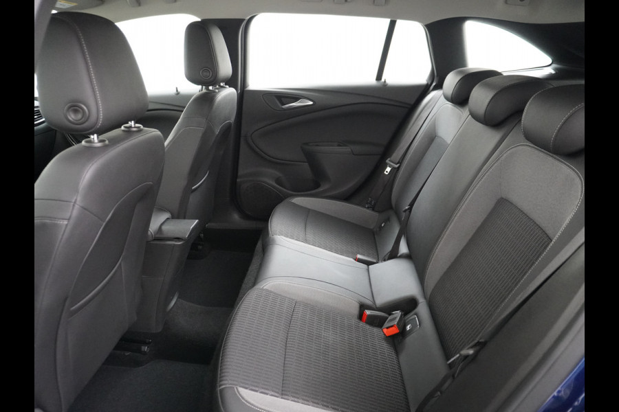 Opel Astra Sports Tourer 1.4T 145pk AGR Comfort Stoel Navi Ecc Camera Apple Carplay Android Auto Keyless Cruise Control Led Bluetooth Pdc Isofix Lmv Business Elegance Origineel Nederlandse Auto