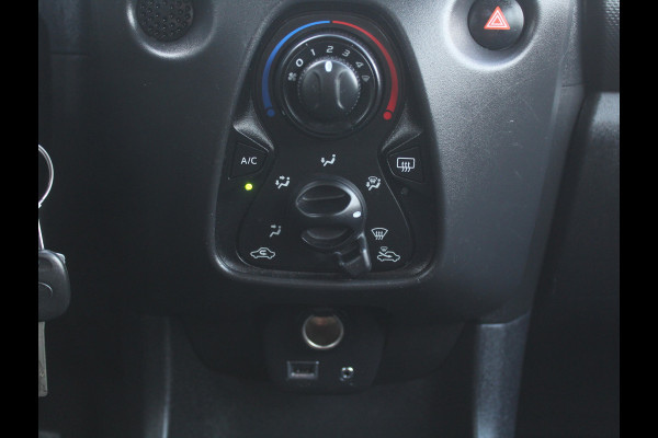 Toyota Aygo 1.0 VVT-i x-fun AIRCO | LED | BLUETOOTH | ELRM | STB | ISOFIX