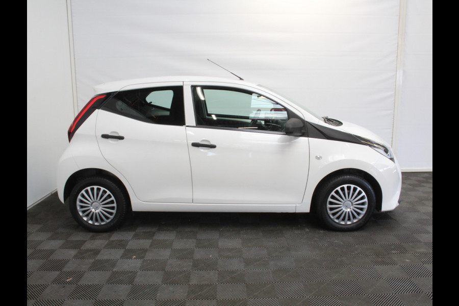 Toyota Aygo 1.0 VVT-i x-fun AIRCO | LED | BLUETOOTH | ELRM | STB | ISOFIX