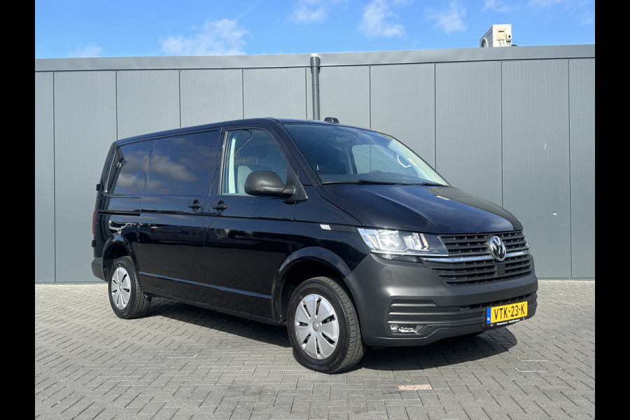 Volkswagen Transporter 2.0 TDI 150 PK DSG AUTOMAAT / L1H1 / 1e EIG. / CRUISE / AIRCO / APPLE CARPLAY / ANDROID AUTO / NAVI / PDC