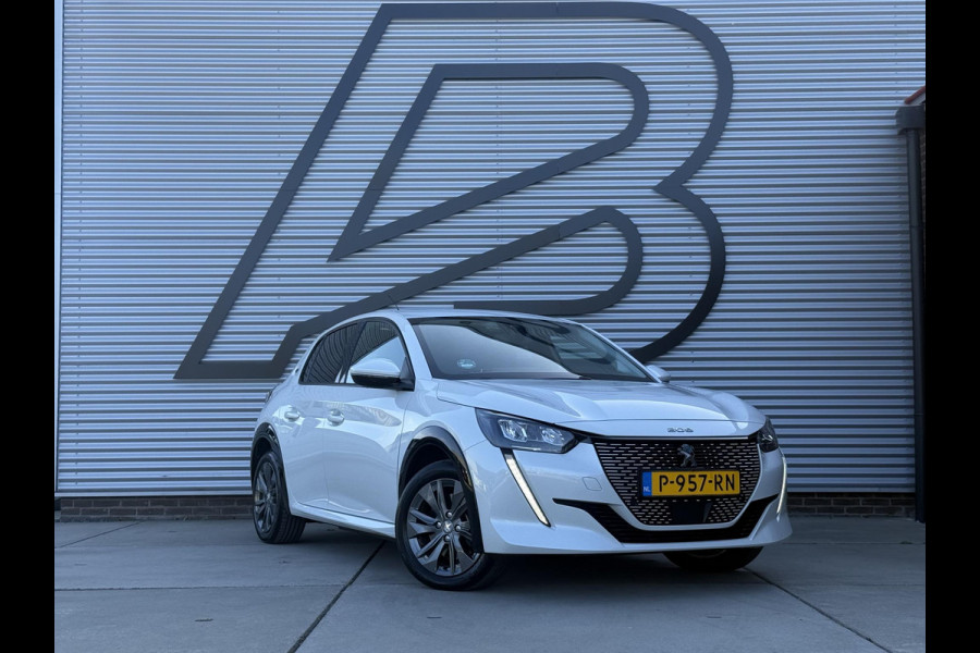 Peugeot e-208 EV Allure Pack 50 kWh 2e Eigenaar|SoH 91,19%|Navi|Carplay|Camera|Clima|Cruise|PDC|Dealer Onderhouden|APK tot 11-2027