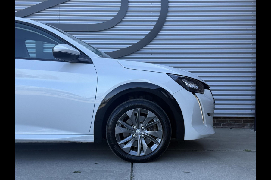 Peugeot e-208 EV Allure Pack 50 kWh 2e Eigenaar|SoH 91,19%|Navi|Carplay|Camera|Clima|Cruise|PDC|Dealer Onderhouden|APK tot 11-2027