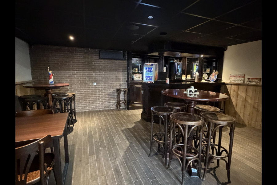 Peugeot e-208 EV Allure Pack 50 kWh 2e Eigenaar|SoH 91,19%|Navi|Carplay|Camera|Clima|Cruise|PDC|Dealer Onderhouden|APK tot 11-2027