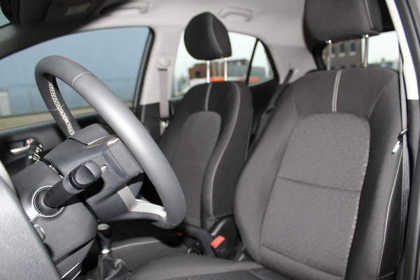 Kia Picanto 1.0-67pk DPi DynamicLine 5drs. Wegenbelasting slechts €. 32,- per mnd. Airco, camera, Apple carplay/Android auto, metallic lak, LM wielen, Bluetooth, centr. vergr. afst. bed., cruise cntrl etc.