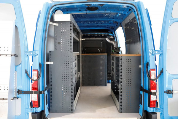 Renault Master T35 2.3 dCi 130pk E6 L2H2 Airco/Inrichting/2x Schuifdeur 03-2019