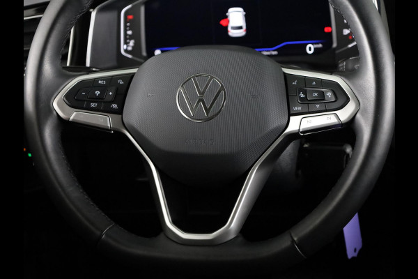 Volkswagen Polo 1.0 TSI Style 95 pk Automaat (DSG) | Navigatie | Parkeersensoren | Adaptieve cruise control | Matrix LED koplampen | Stoelverwarming |