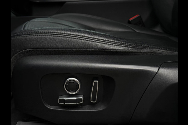 Land Rover Range Rover Evoque 1.5 P300e AWD R-Dynamic, panoramadak, leder, achteruitrijcamera, 1 e eigenaar, NL auto met nap