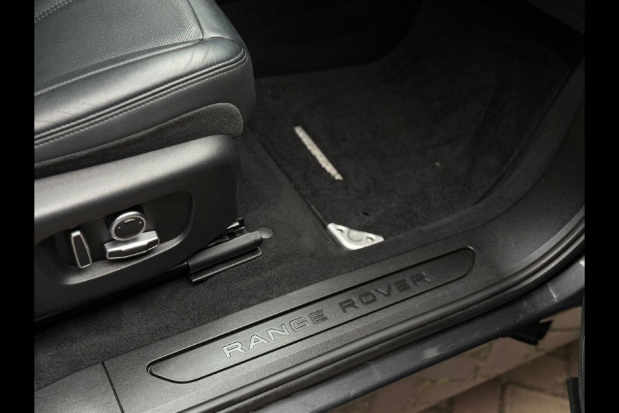 Land Rover Range Rover Evoque 1.5 P300e AWD R-Dynamic, panoramadak, leder, achteruitrijcamera, 1 e eigenaar, NL auto met nap