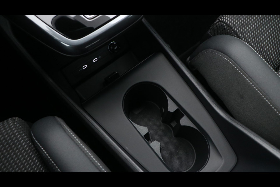 Audi Q4 e-tron 45 quattro S Edition 82 kWh Assistentie Plus | Zwart optiek | Carplay Demo Roel